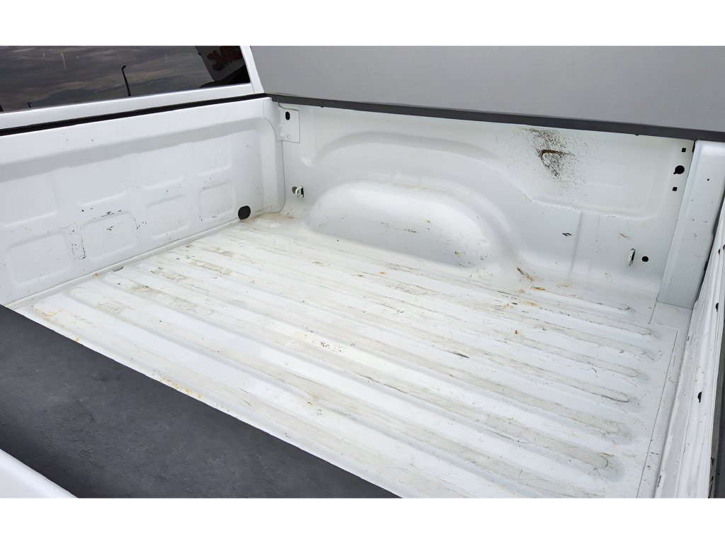 Used 2023 RAM 1500 Classic SLT w/ Electronics Group AWD/4WD image 30