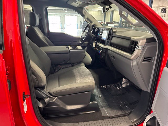 Used 2023 Ford F350 XLT AWD/4WD image 18