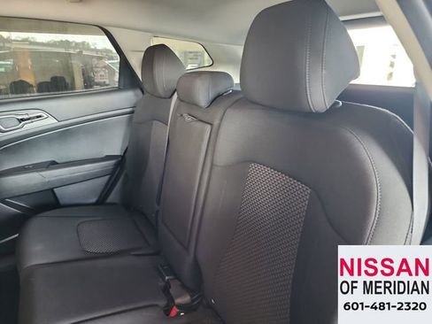 Used 2024 Kia Sportage LX image 28