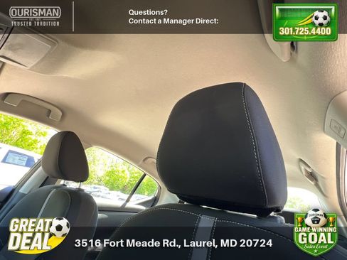 Used 2024 Nissan Sentra SV FWD image 17