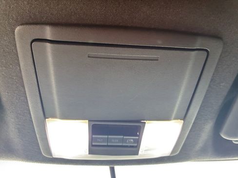 Used 2012 Ford F350 Lariat w/ Lariat Ultimate Pkg image 12