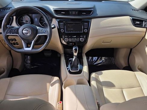 Used 2019 Nissan Rogue SL w/ Premium Package AWD/4WD image 12