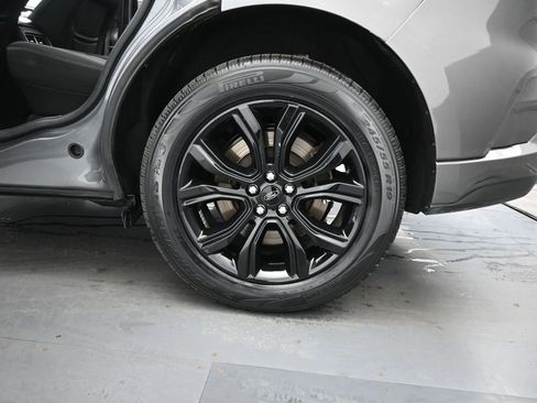 Certified 2022 Ford Edge SE w/ Black Appearance Package image 21