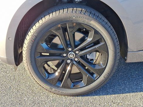 New 2026 Jaguar F-PACE R-Dynamic S image 7