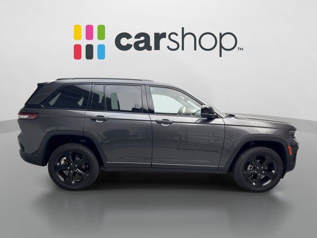 Used 2023 Jeep Grand Cherokee Altitude AWD/4WD image 6