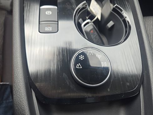 New 2026 Nissan Rogue SV image 23