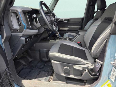Used 2023 Ford Bronco Black Diamond AWD/4WD image 11