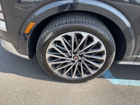 Certified 2026 Hyundai Palisade Calligraphy AWD/4WD image 8