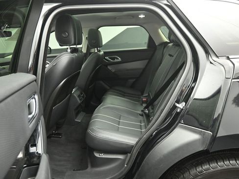 Used 2019 Land Rover Range Rover Velar S image 20