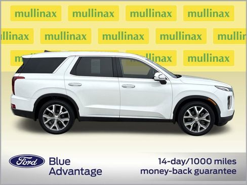 Used 2022 Hyundai Palisade SEL w/ 8P Bench Seat Package image 2