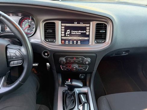 Used 2023 Dodge Charger SXT w/ Blacktop Package image 9