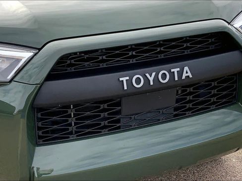 Used 2022 Toyota 4Runner Trail Special Edition image 29