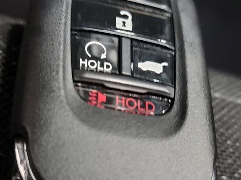 Certified 2025 Honda HR-V Sport image 31