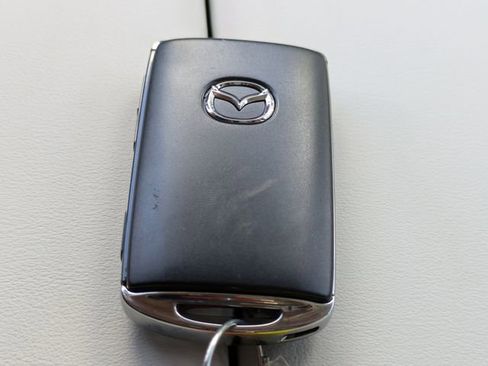 New 2026 MAZDA CX-90 Plug-In Hybrid w/ Premium Plus image 32