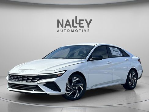 New 2025 Hyundai Elantra Sport image 1