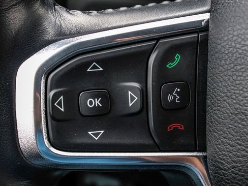 Used 2022 RAM 1500 Laramie AWD/4WD image 28
