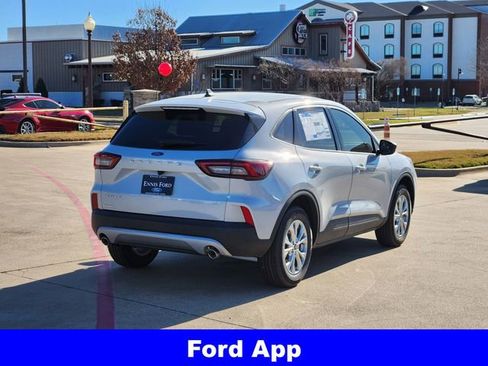 New 2026 Ford Escape Active image 7
