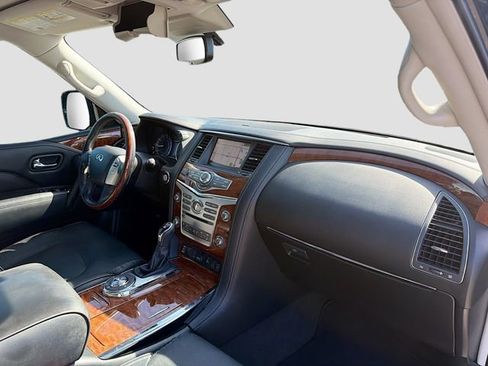 Used 2019 INFINITI QX80 Luxe image 16