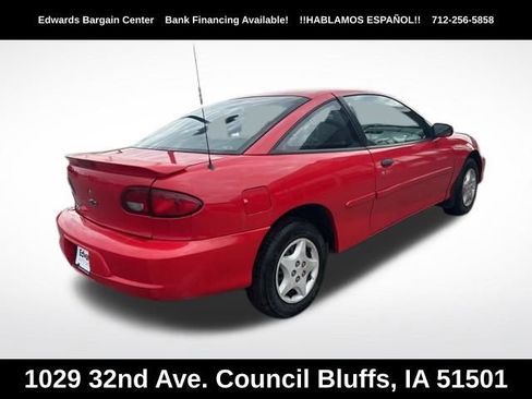 Used 2000 Chevrolet Cavalier Coupe w/ Preferred Equipment Group 1 FWD image 7