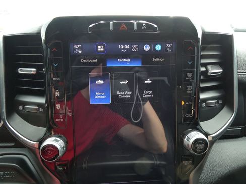 Used 2024 RAM 2500 Laramie w/ Night Edition AWD/4WD image 34