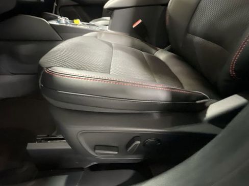 New 2026 Ford Escape ST-Line w/ Cold Weather Package AWD/4WD image 18