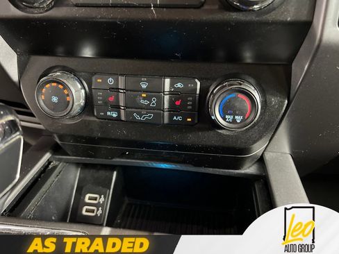 Used 2020 Ford F150 XLT w/ Equipment Group 302A Luxury AWD/4WD image 23