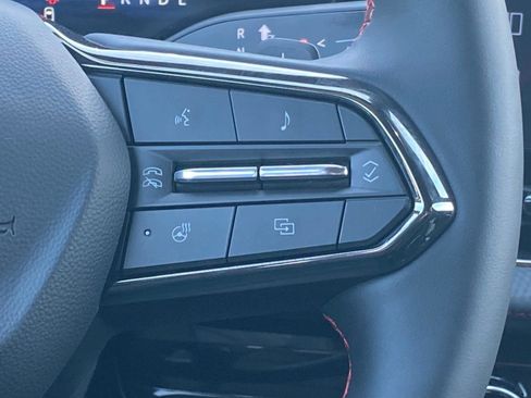 New 2026 Chevrolet Equinox RS FWD image 10