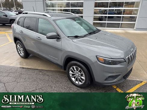 Used 2021 Jeep Cherokee Latitude Plus image 1