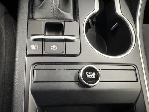 Used 2023 Kia K5 LXS image 19