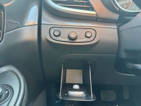 Used 2017 Buick Encore Preferred image 27