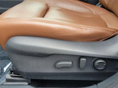 Used 2020 Subaru Outback Touring XT image 22