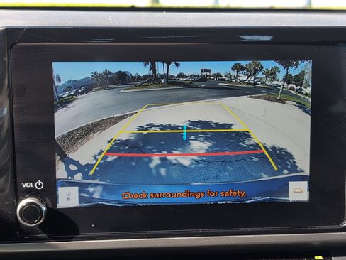 Certified 2025 Toyota Camry SE image 25