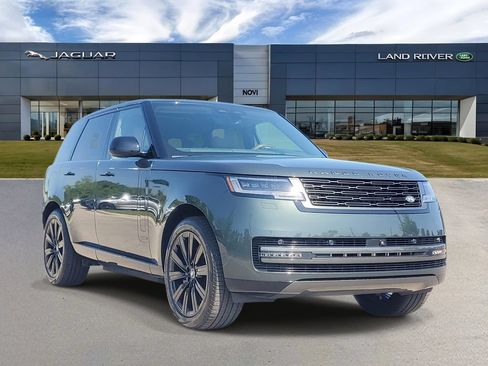 Used 2025 Land Rover Range Rover Autobiography AWD/4WD image 2