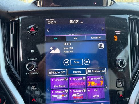 Used 2022 Subaru Outback Limited image 10