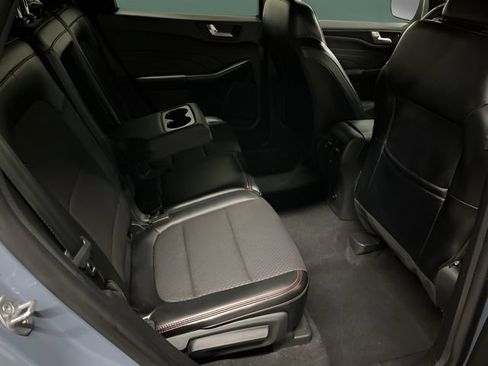 Used 2024 Ford Escape ST-Line AWD/4WD image 9