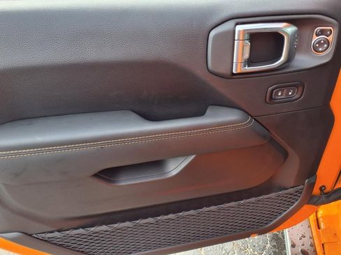 New 2025 Jeep Wrangler Unlimited Rubicon 392 image 9