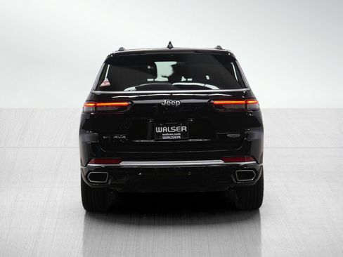 Used 2023 Jeep Grand Cherokee L Summit w/ Advanced Protech Group IV image 4