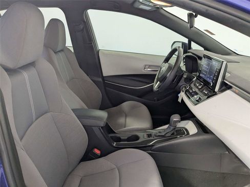 Used 2020 Toyota Corolla SE image 31