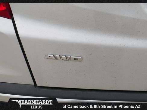 Used 2019 Cadillac XT5 Premium Luxury AWD/4WD image 5