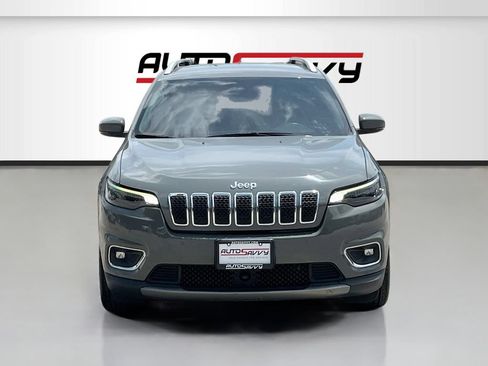 Used 2019 Jeep Cherokee Limited w/ Technology Group FWD image 2