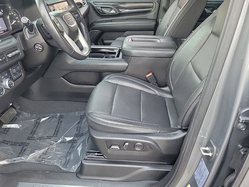 Used 2021 GMC Yukon Denali w/ Denali Ultimate Package image 13