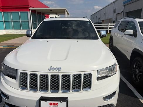 Used 2014 Jeep Grand Cherokee Summit AWD/4WD image 9