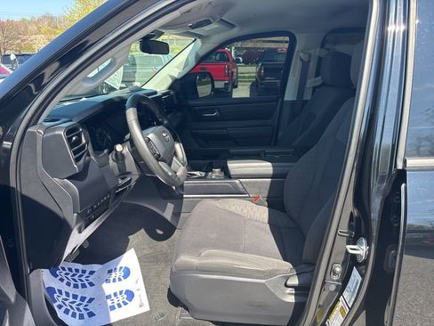 Used 2024 Toyota Tundra SR5 w/ SR5 Convenience Package image 11