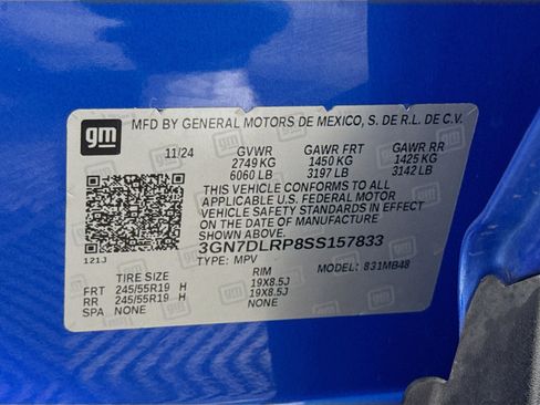 Used 2025 Chevrolet Equinox EV LT image 37