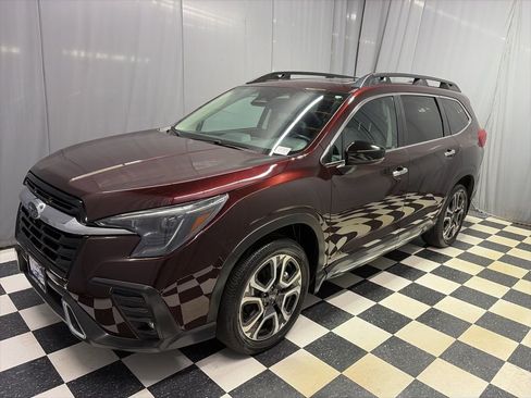 Certified 2024 Subaru Ascent Touring w/ Popular Package #2 AWD/4WD image 1