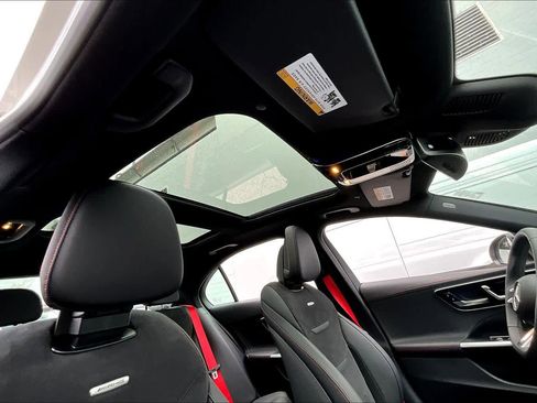 Used 2025 Mercedes-Benz C 43 AMG AMG C 43 image 15