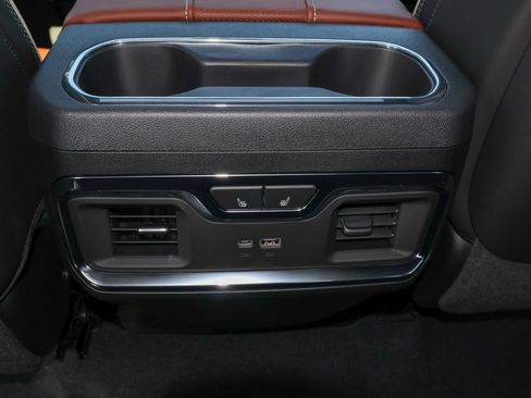 New 2026 GMC Sierra 2500 Denali Ultimate w/ Max Trailering Package AWD/4WD image 13