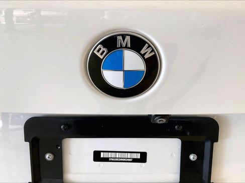 Used 2022 BMW X5 M w/ Executive Package image 32