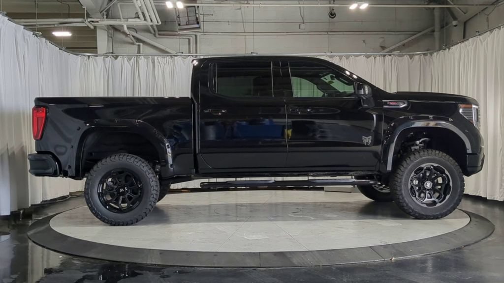 New 2026 GMC Sierra 1500 AT4 w/ AT4 Premium Package AWD/4WD image 11