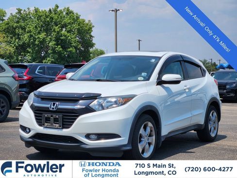 Used 2017 Honda HR-V EX image 1